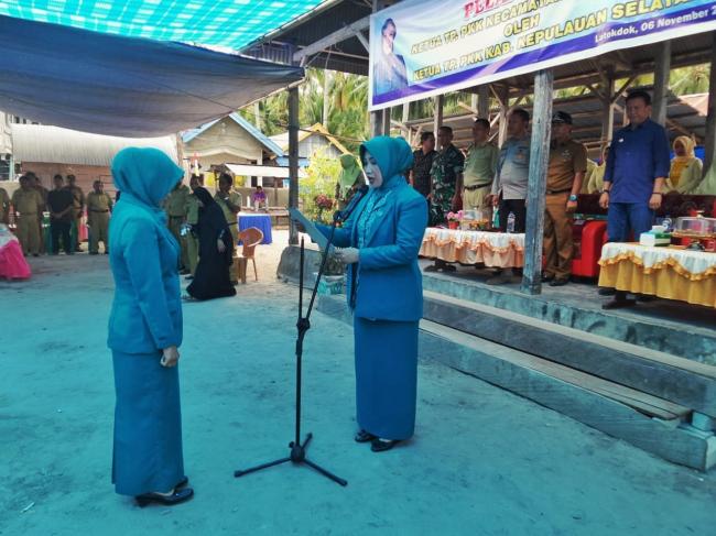 Ketua TP. PKK Kabupaten Kepulauan Selayar Akhiri Kunker di Pulau Kayuadi 