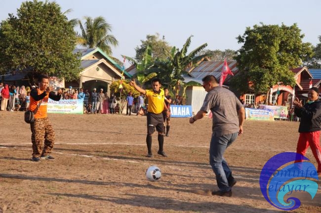 Turnamen Sepak Bola Bupati Cup IV 2019 Resmi Dibuka, Ini Arahan Bupati Kepulauan Selayar