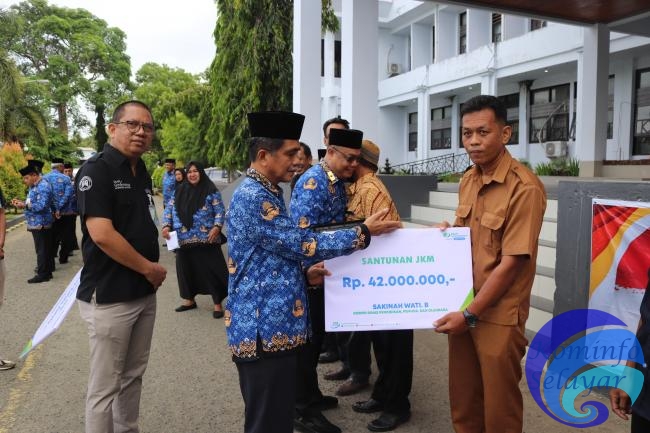 Upacara Hari Kesadaran Nasional Dirangkai Penyerahan Santunan JKM BPJS Ketenagakerjaan
