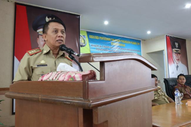 Sekda Kepulauan Selayar Buka Secara Resmi Kegiatan Fasilitasi Penyusunan TPP Berbasis Kinerja 