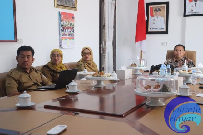 Rapat StranasPK, Bupati Basli Ali Warning Dinas Terkait Soal Akurasi Data Penerima Bansos