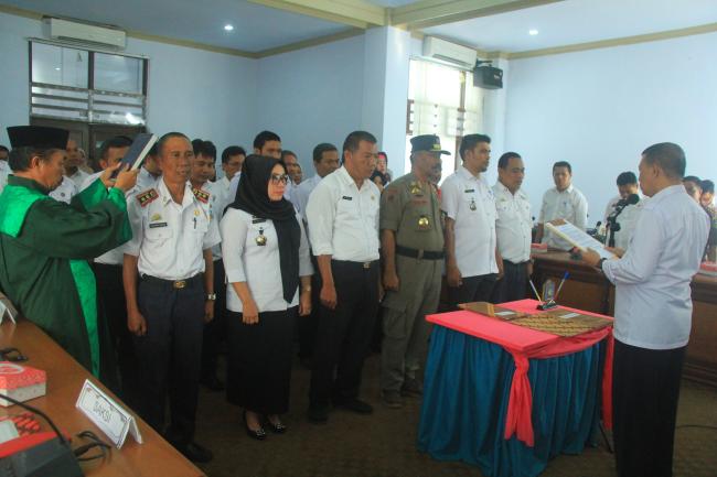 Sekda Kepulauan Selayar Lantik 39 Pejabat Struktural Eselon III dan IV