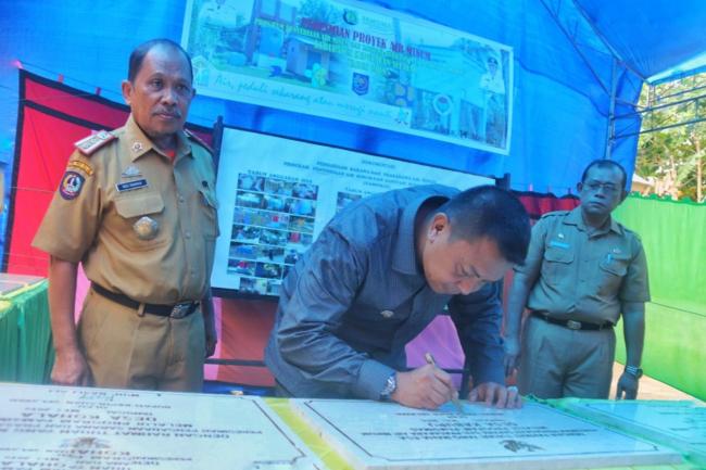 Muh. Basli Ali Resmikan Pemanfaatan Proyek Air Minum Program Pansimas di Alasa Kecamatan Buki