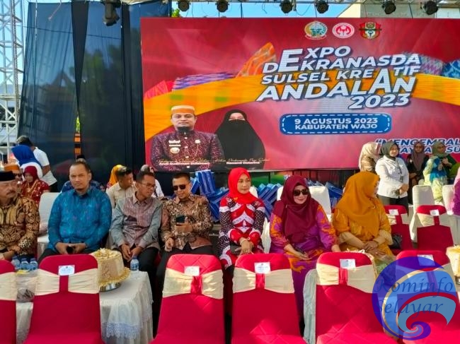 Bupati Selayar Bersama Dekranasda Geliatkan Produk Kerajinan Lokal  pada Expo Dekranasda Sulsel 2023