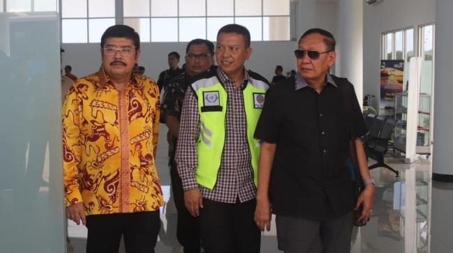 Komisi V DPR RI Segera Melakukan Negoisasi Untuk Penambahan Armada Fery di Selayar 