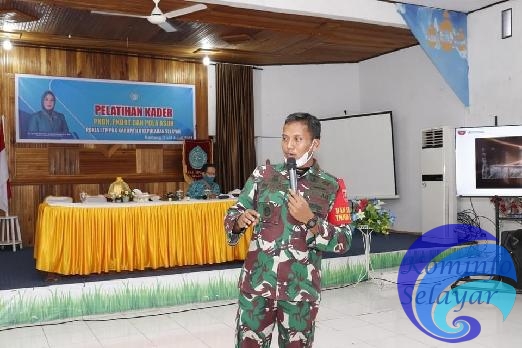 Dansatgas TMMD Selayar Letkol Kav. Adi Priatna Bawakan Materi PKBN di Hadapan Kader PKK   