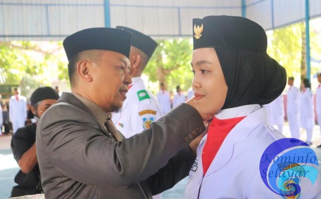 Jelang Hut Ke-78 RI, Bupati Basli Ali Kukuhkan Paskibraka