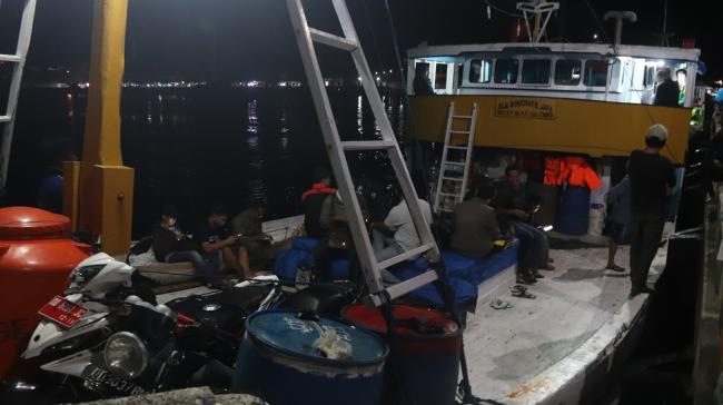 KM. Bonerate Jaya Antar Rombongan Kunker Bupati ke Kepulauan, Ini Tujuannya