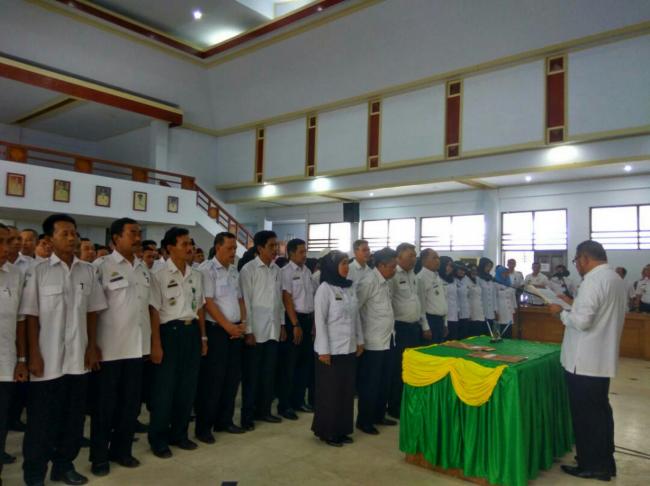 Wakil Bupati Lantik Pejabat Eselon III, IV, Pengawas dan Kepsek