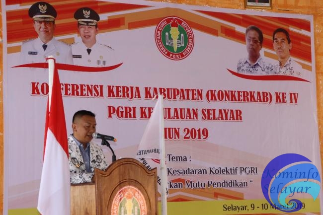 Bupati Selayar Buka Konferensi Kerja PGRI IV Tk. Kabupaten Kepulauan Selayar