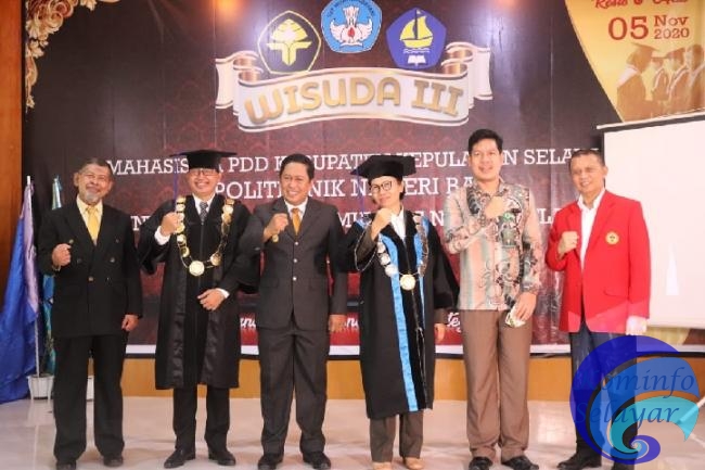 Sebanyak 74 Mahasiswa PDD Selayar Politeknik Negeri Bali Jalani Wisuda