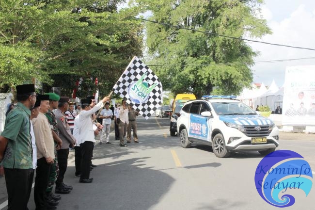 Wabup Kepulauan Selayar Lepas Kafilah Peserta Pawai Taa'ruf STQH XXXIII Sulsel