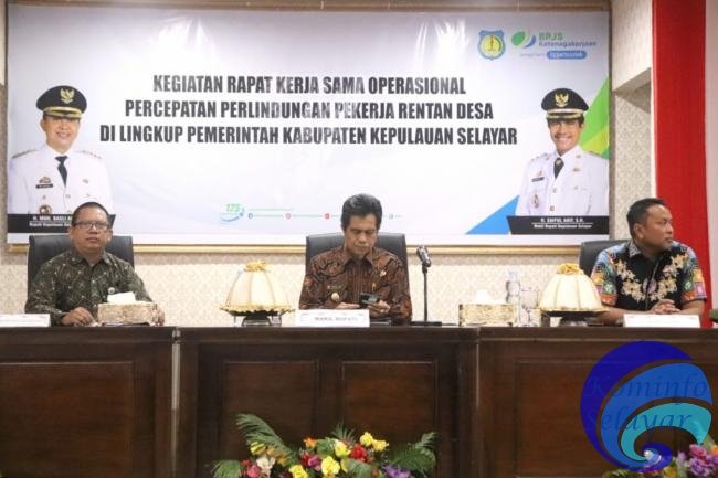 Bersama BPJSTK, Wabup Kepulauan Selayar Pimpin Rapat Terkait Percepatan Perlindungan Pekerja Rentan di Desa