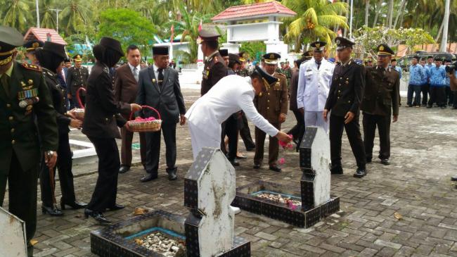 67Ziarahnasional.jpg