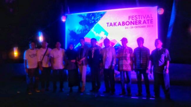 Jajaran Pemerintah Kecamatan Takabonerate, Sambut Kedatangan Peserta Festival Takabonerate 2018 
