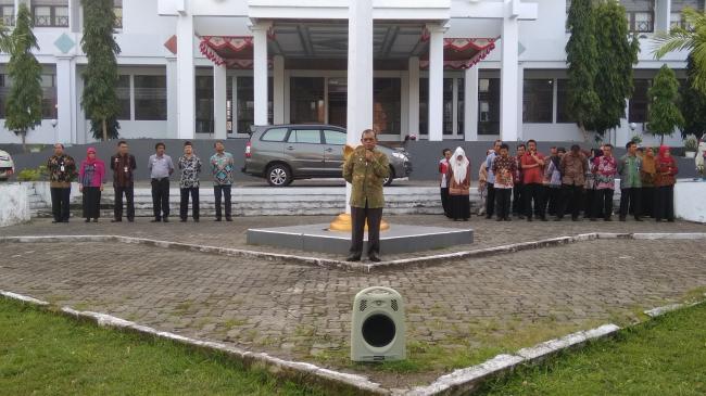 Apel Pagi Pegawai Pemda Selayar, Ini Arahan Kepala Bappelitbangda
