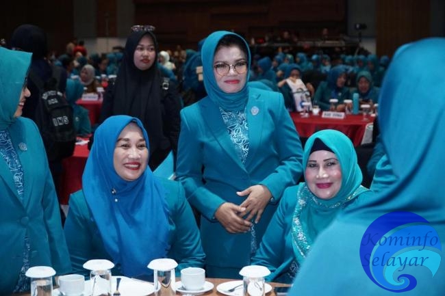 Ketua TP PKK Kab. Kepulauan Selayar Hadiri Peringatan HKG PKK dan Rakorda Tingkat Provinsi Sulsel