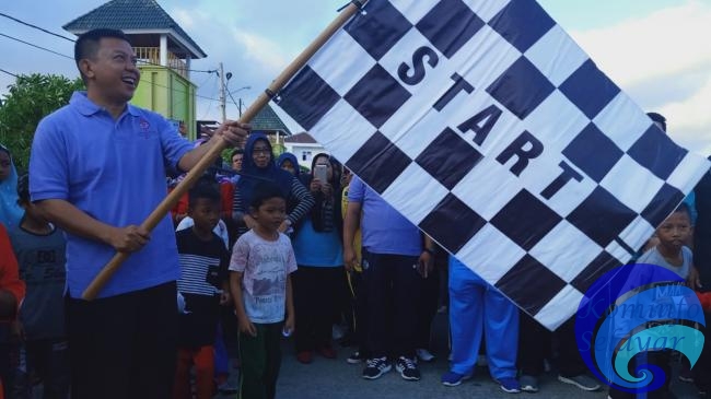 Semarak Hut Koperasi, MBA Lepas dan Ikut Gerak Jalan Santai