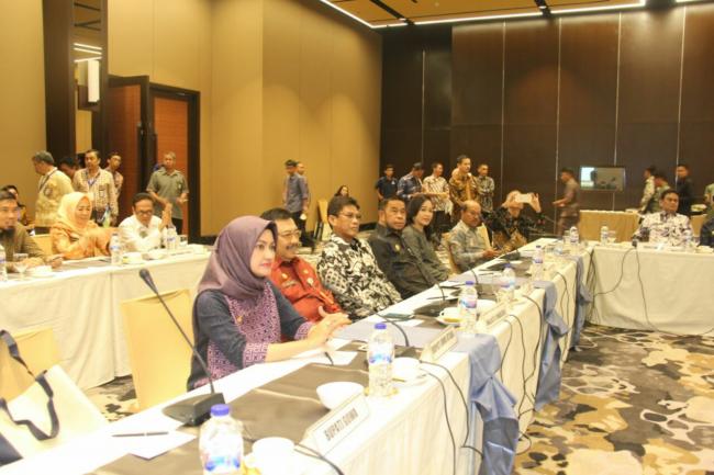 Wakil Bupati Kepulauan Selayar Hadiri RUPS PT. Bank Sulselbar