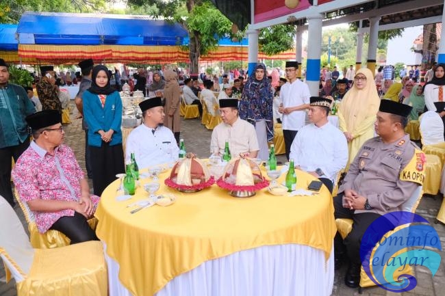 Wagub Buka Puasa Bersama Jajaran Pemda dan Masyarakat Selayar