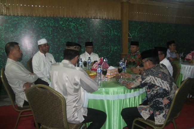 Wakil Bupati Kepulauan Gelar Buka Puasa Bersama 