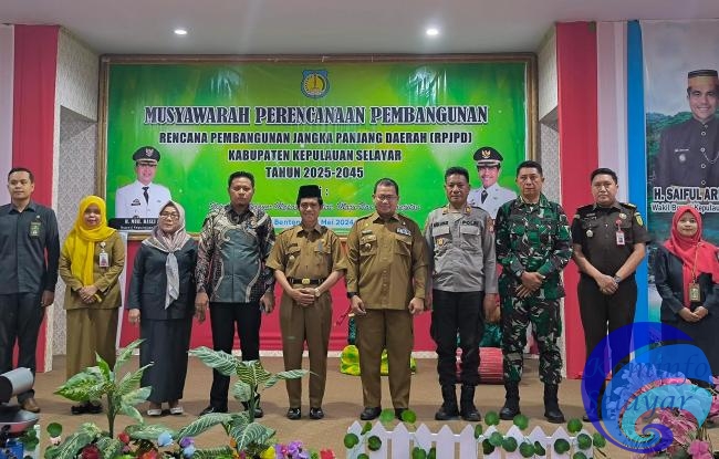 Dihadiri PJ Gubernur Sulsel,Wabup Saiful Arif Buka Musrembang RPJPD Kab. Kepulauan Selayar 2025 -2045