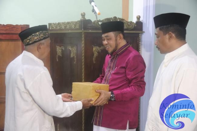 Wabup Selayar Akhiri Safari Ramadhan di Kecamatan Takabonerate
