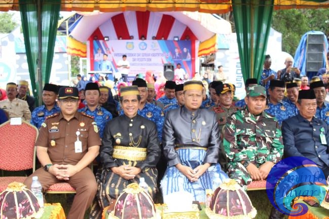 Pimpin Upacara Hardiknas, Wabup Selayar Sampaikan Pesan Mendiknudristek