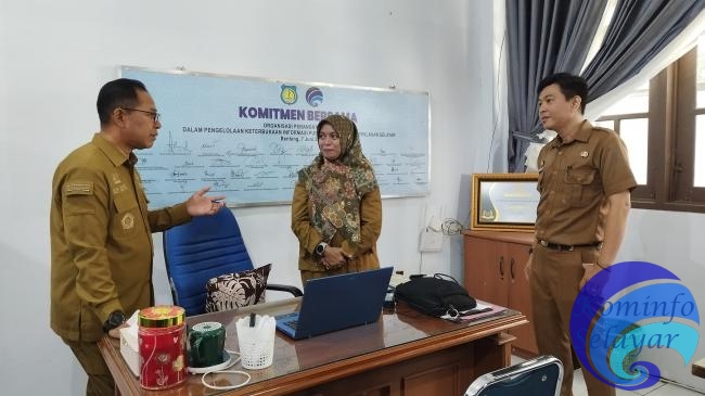 Kepala BPSDM Sulsel Sambangi Ruang Kerja Kabid Humas Diskominfo Selayar, Ada Apa?