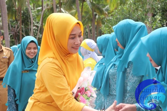 Supervisi di Bontomanai, Musrifah Basli Ajak Kader PKK Satukan Langkah Wujudkan Keluarga Sejahtera