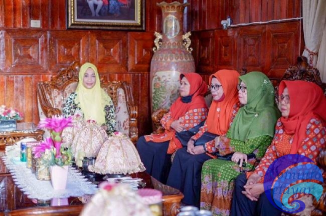 Musrifah Basli Silaturrahim dengan Para Pengurus Organisasi Wanita