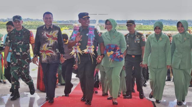 98sambut.jpeg