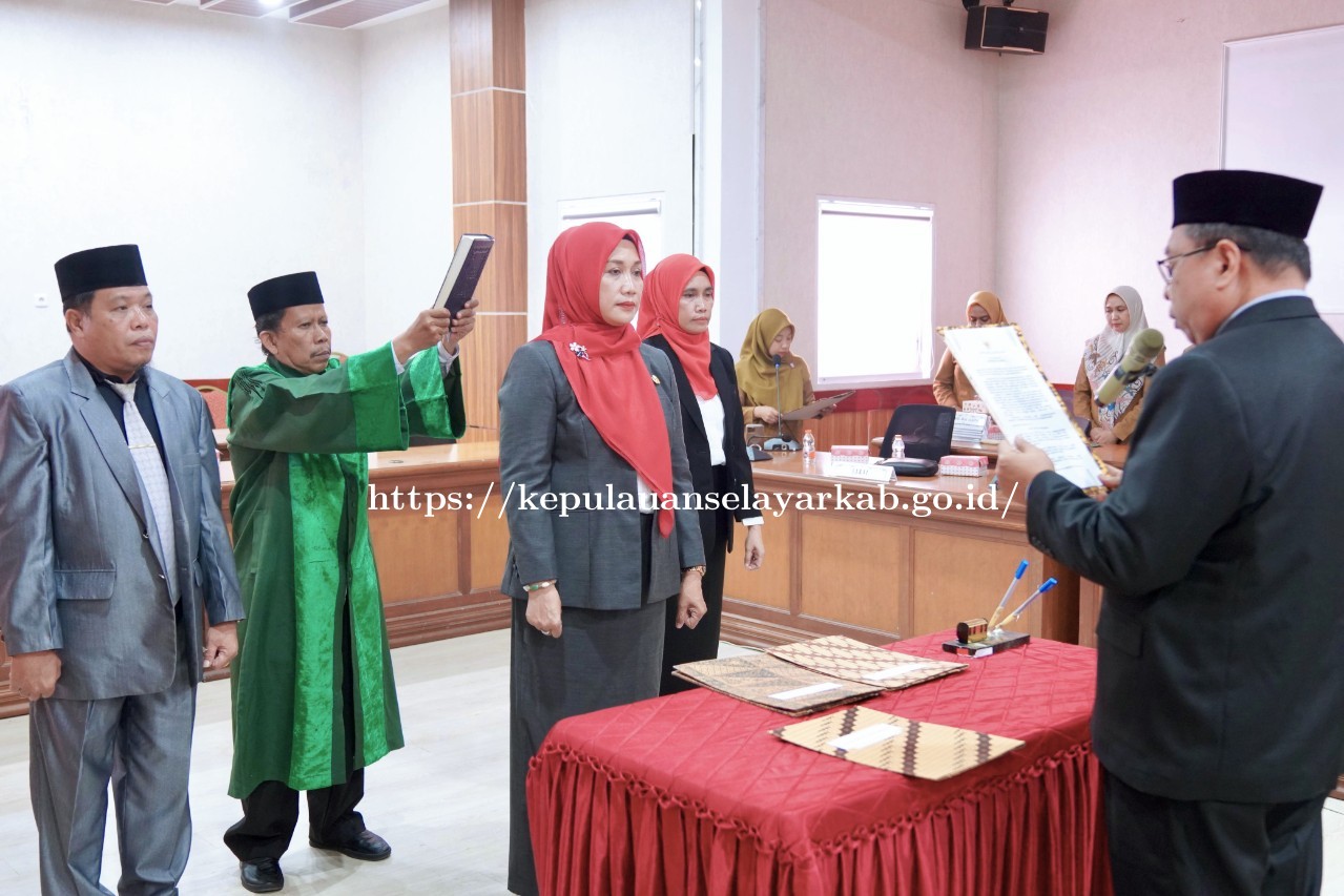 Pelantikan Pejabat Pimpinan Tinggi Pratama: Hj. Andi Dwiyanti Musrifah Resmi Jabat Kadis Kominfo-SP Selayar